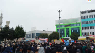 Malatya’da yüzlerce kişi İsveç'te Kur’an’ı Kerim yakılmasını protesto için sokağa döküldü