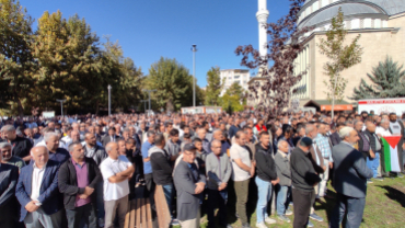 Malatyadaki STK'lar Filistin'de şehid olanlar için gıyabi cenaze namazı kıldı.