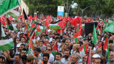 Malatya'da Binlerce Kişi Büyük Gazze Mitinginde Buluştu